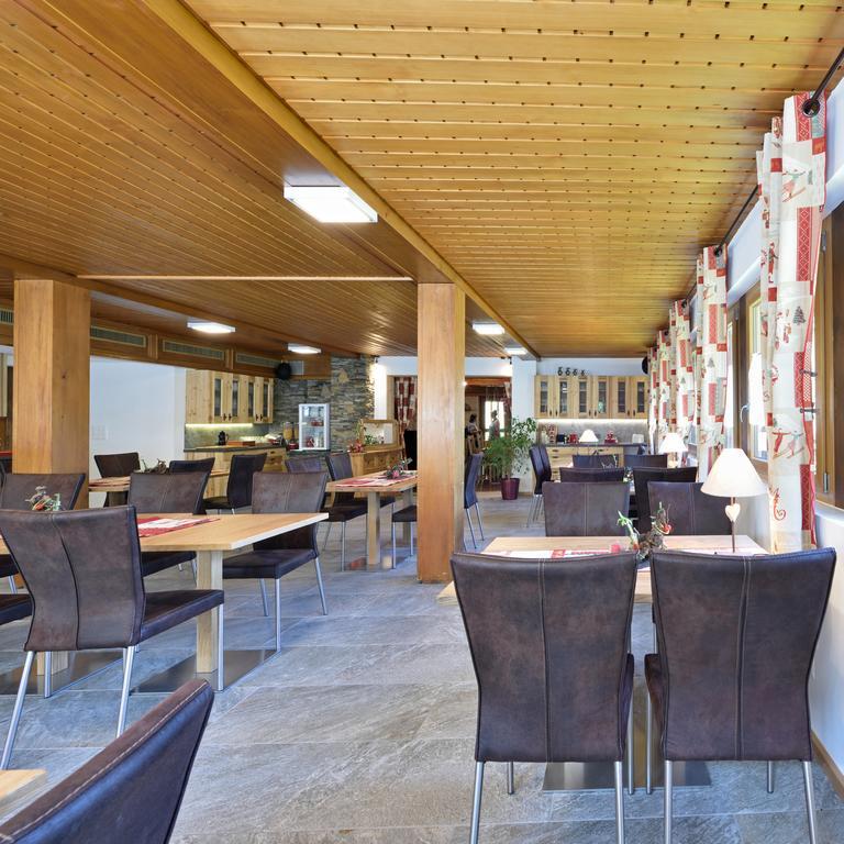 Hotel Les Melezes Haudères Exteriör bild