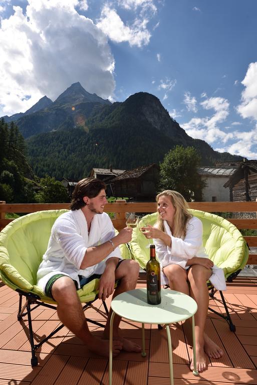 Hotel Les Melezes Haudères Exteriör bild