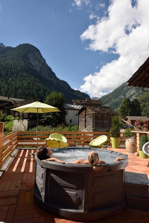 Hotel Les Melezes Haudères Exteriör bild